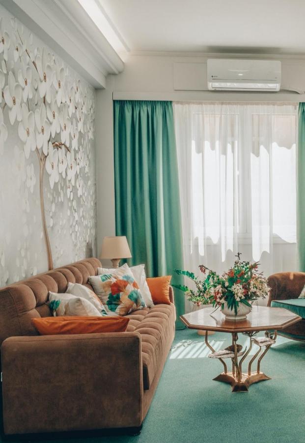 Pnoe D'Athenes Apartment Ngoại thất bức ảnh