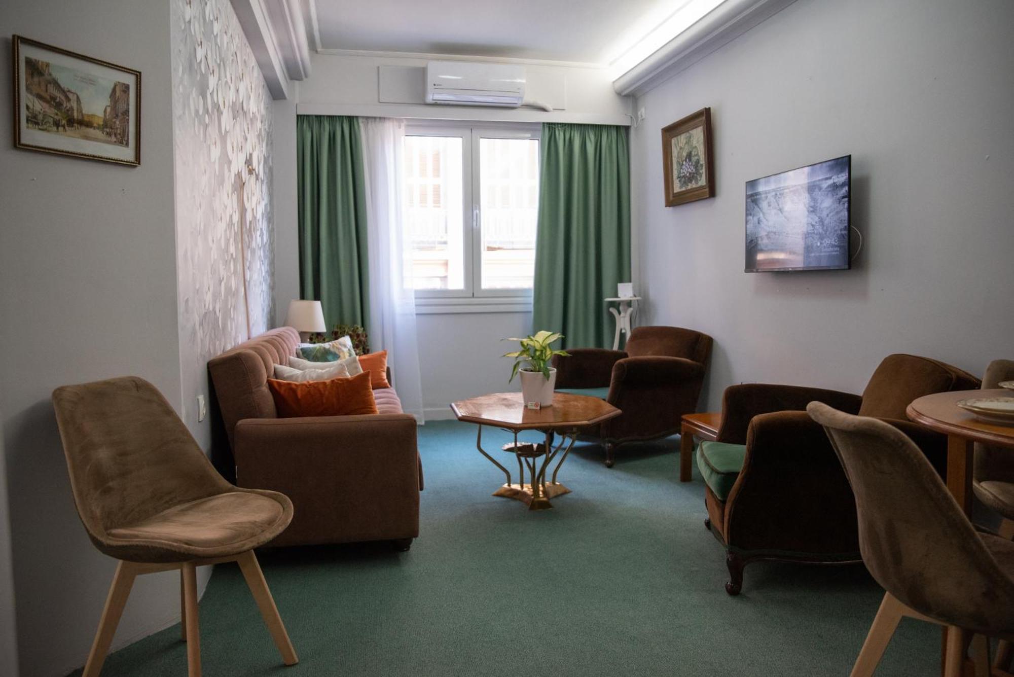 Pnoe D'Athenes Apartment Ngoại thất bức ảnh